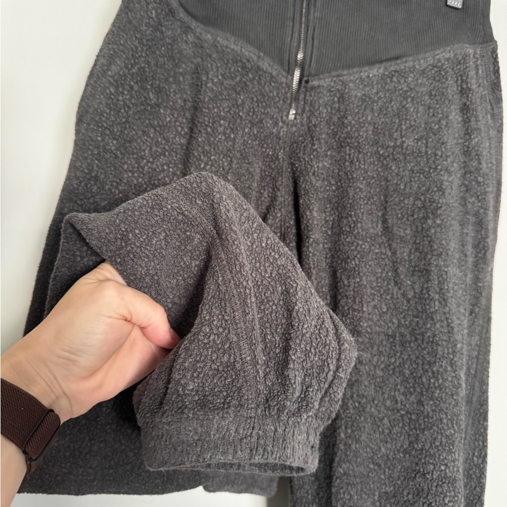 Aerie Charcoal Corset joggers - Picture 4 of 8